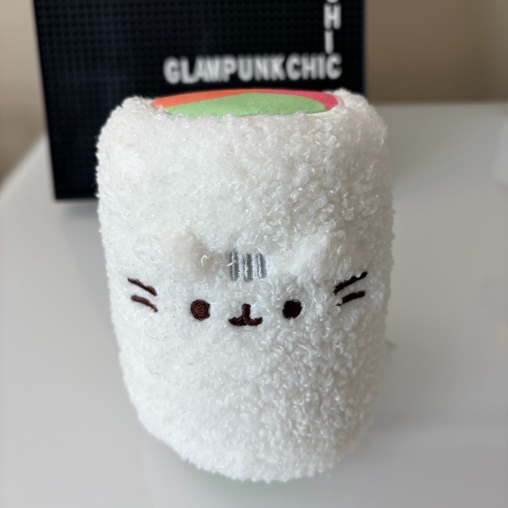 NWT Pusheen The Cat Uramaki Sushi Plush Bento Subscription Box Exclusive